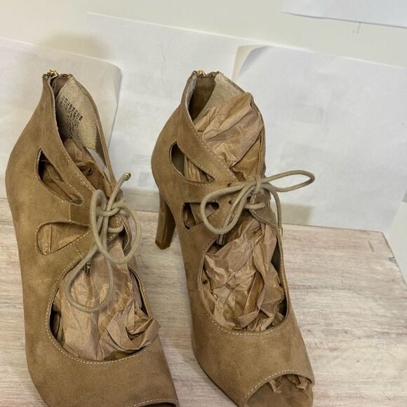 Elegant Tan Suede Women's Heels by a.n.a - Picture 1 of 7